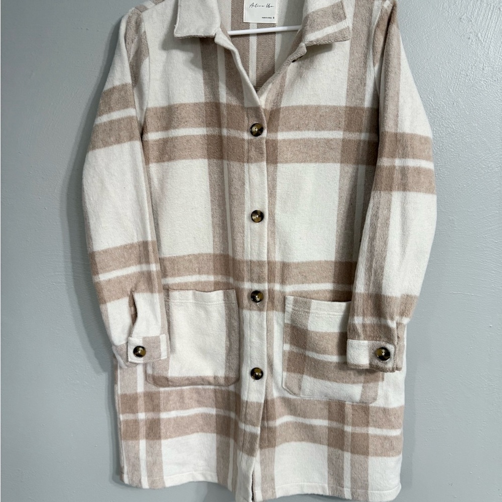 Women’s cozy cream flannel